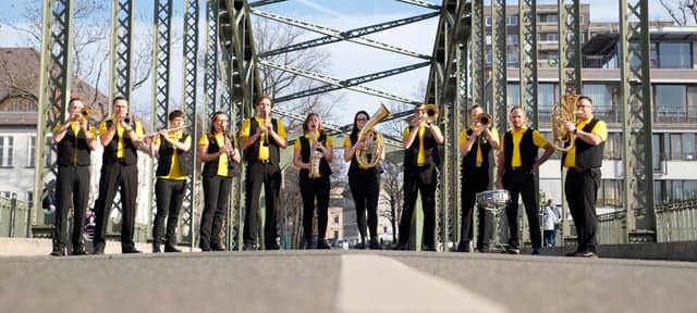 Frühschoppen mit der Blaskapelle fortissimo-Band